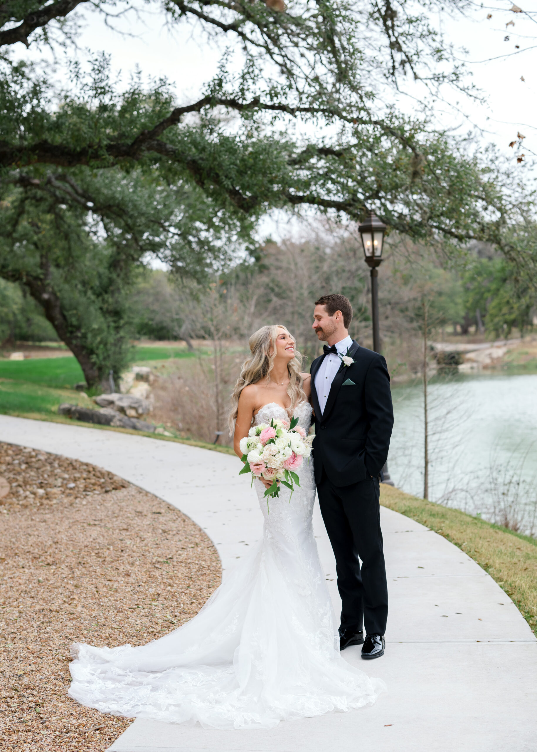 Southern Tease: Luxury Concierge Bridal Beauty in the Texas Hill ...